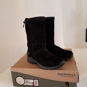 Winter boots